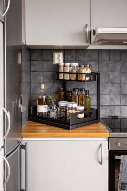 SmartSink design minimaliste acier noir — 
s'intègre élégamment dans toute cuisine moderne